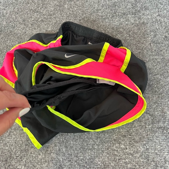 Nike Dri Fit Lined Running Shorts Women's Size XS Black Neon Yellow Pink - Picture 4 of 10